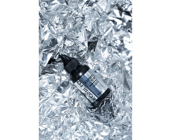 Изображение 3 Универсальный топ без липкого слоя с умеренным УФ-фильтром Komilfo Expert Top, 30 мл, Объем (мл, г): 30