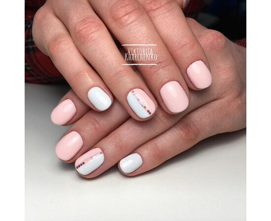 Зображення 4 Гель-лак Komilfo Deluxe Series D032 кремовий, емаль, 8 мл, Об'єм (мл, г): 8, Колір: 032