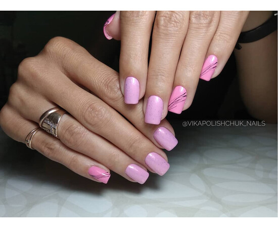 Зображення 4 Гель-лак Komilfo Deluxe Series D039 приглушений рожево-ліловий, емаль, 8 мл, Об'єм (мл, г): 8, Колір: 039