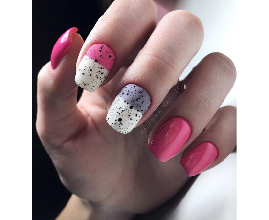 Зображення 5 Гель-лак Komilfo Deluxe Series D051 рожевий барбі, емаль, 8 мл, Об'єм (мл, г): 8, Колір: 051