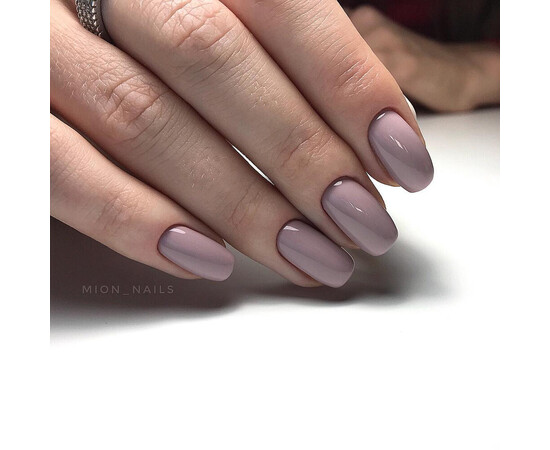 Зображення 4 Гель-лак Komilfo Deluxe Series D067 димчасто-лілово-бежевий, емаль, 8 мл, Об'єм (мл, г): 8, Колір: 067