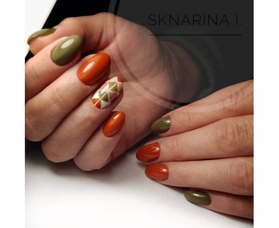 Зображення 5 Гель-лак Komilfo Deluxe Series D073 темно-помаранчевий, емаль, 8 мл, Об'єм (мл, г): 8, Колір: 073