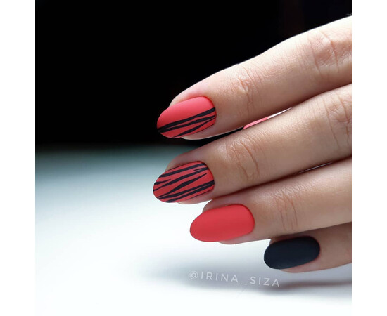 Зображення 4 Гель-лак Komilfo Deluxe Series D084 малиновий, емаль, 8 мл, Об'єм (мл, г): 8, Колір: 084