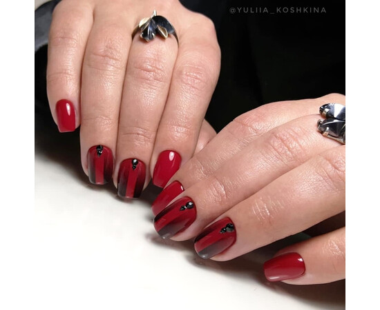 Зображення 5 Гель-лак Komilfo Deluxe Series D087 темно-червоний, емаль, 15 мл, Об'єм (мл, г): 15, Колір: 087