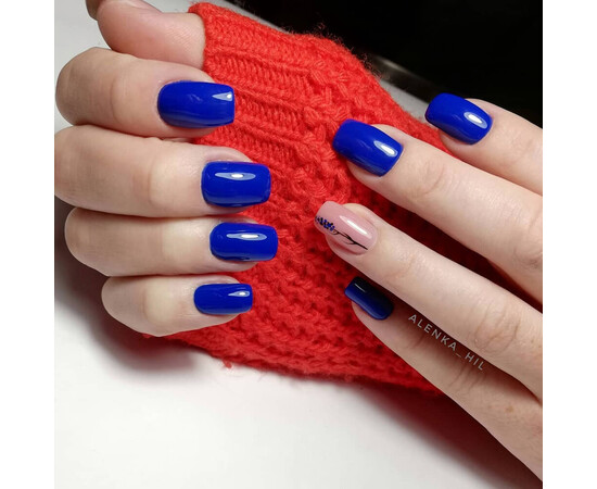 Зображення 5 Гель-лак Komilfo Deluxe Series D125 синій, емаль, 8 мл, Об'єм (мл, г): 8, Колір: 125