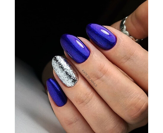 Зображення 4 Гель-лак Komilfo Deluxe Series D128 синій з шиммером, 8 мл, Об'єм (мл, г): 8, Колір: 128