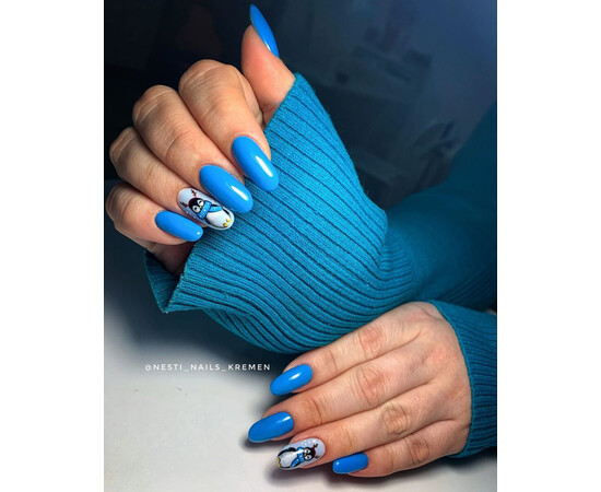 Зображення 4 Гель-лак Komilfo Deluxe Series D131 насичений блакитний, емаль, 8 мл, Об'єм (мл, г): 8, Колір: 131