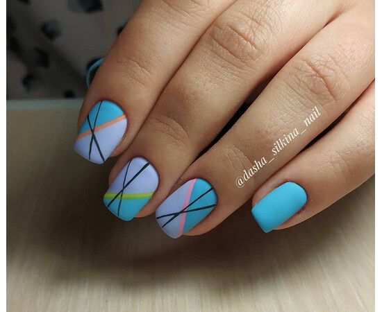 Зображення 4 Гель-лак Komilfo Deluxe Series D133 блакитний, емаль, 8 мл, Об'єм (мл, г): 8, Колір: 133