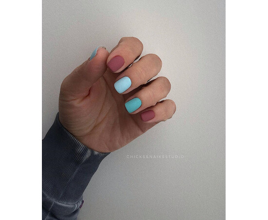 Зображення 5 Гель-лак Komilfo Deluxe Series D144 блідо-бірюзовий, емаль, 8 мл, Об'єм (мл, г): 8, Колір: 144