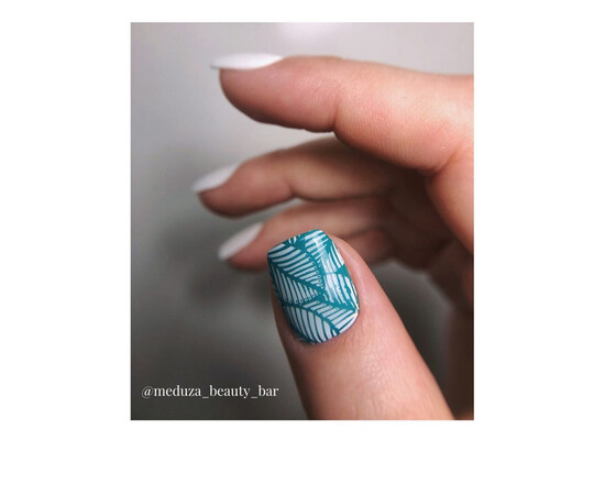 Зображення 4 Гель-лак Komilfo Deluxe Series D150 насичений бірюзово-зелений, емаль, 8 мл, Об'єм (мл, г): 8, Колір: 150