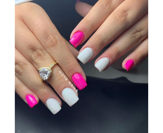 Зображення 4 Гель-лак Komilfo Deluxe Series D173 яскравий насичений рожевий, неоновий, емаль, 8 мл, Об'єм (мл, г): 8, Колір: 173