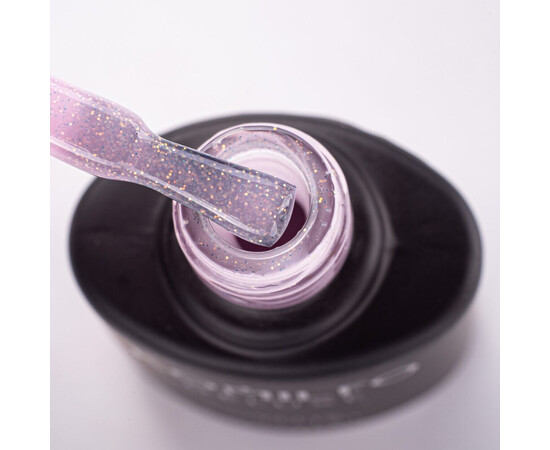 Зображення 2 Гель-лак напівпрозорий Komilfo Moon Crush 004 ніжно-рожевий, золоті блискітки, 8 мл, Об'єм (мл, г): 8, Колір: 004