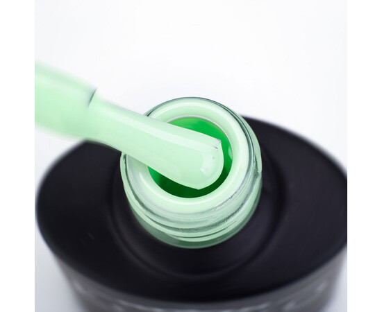 Зображення 2 Гель-лак Komilfo Deluxe Series D192 світлий пастельно-зелений, емаль, 8 мл, Об'єм (мл, г): 8, Колір: 192