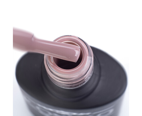 Зображення 2 Гель-лак Komilfo Deluxe Series D212 світле какао, емаль, 8 мл, Об'єм (мл, г): 8, Колір: 212