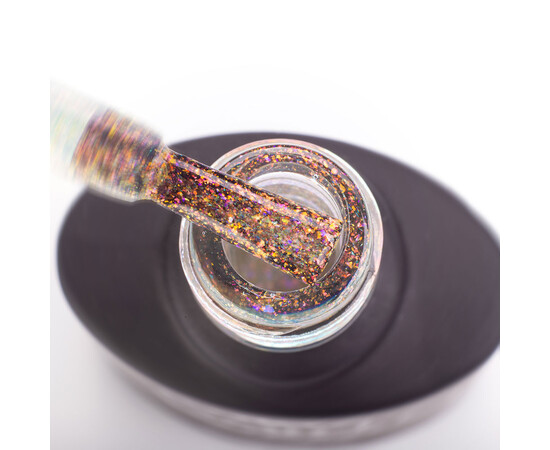 Зображення 2 Гель-лак Komilfo DeLuxe Series G013 прозорий опал з голографічним мікроблиском золотистий на чорній підкладці, 8 мл, Об'єм (мл, г): 8, Колір: 013