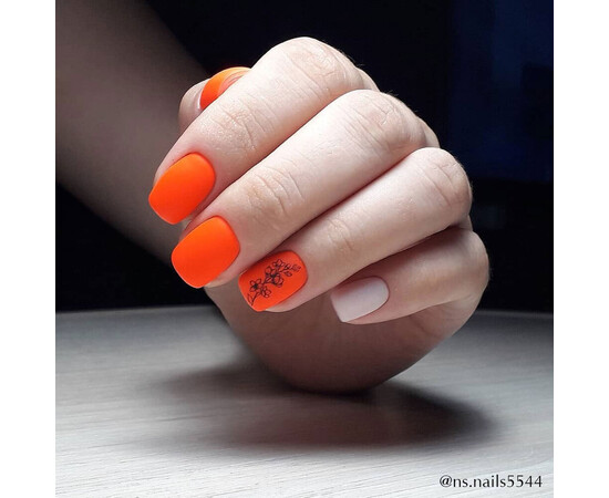 Зображення 3 Гель-лак неоновий Komilfo DeLuxe Series N004 яскраво-помаранчевий, 8 мл, Об'єм (мл, г): 8, Колір: 004