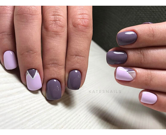 Зображення 4 Гель-лак Komilfo Deluxe Series D184 світлий бузково-ліловий, емаль, 8 мл, Об'єм (мл, г): 8, Колір: 184