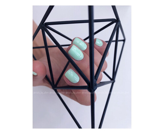 Зображення 5 Гель-лак Komilfo Deluxe Series D192 світлий пастельно-зелений, емаль, 8 мл, Об'єм (мл, г): 8, Колір: 192