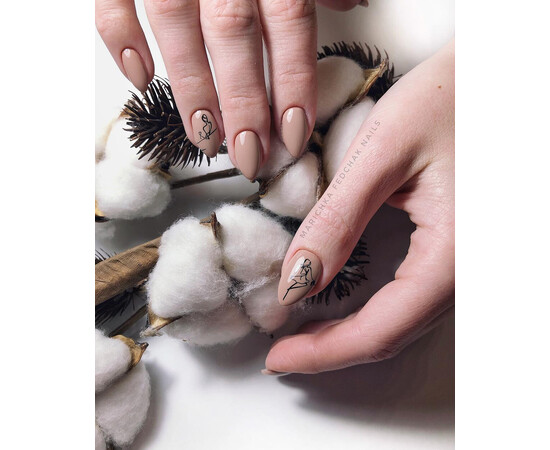 Зображення 3 Гель-лак Komilfo Deluxe Series D213 коричнево-бежевий, емаль, 8 мл, Об'єм (мл, г): 8, Колір: 213