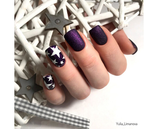 Зображення 4 Гель-лак Komilfo Deluxe Series D225 синьо-фіолетовий з рожевим мікроблеском, 8 мл, Об'єм (мл, г): 8, Колір: 225