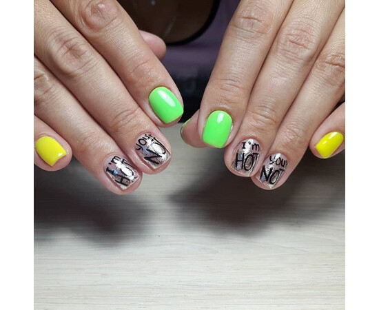 Зображення 4 Гель-лак Komilfo Deluxe Series D267 темно-салатовий, неоновий, емаль, 8 мл, Об'єм (мл, г): 8, Колір: 267