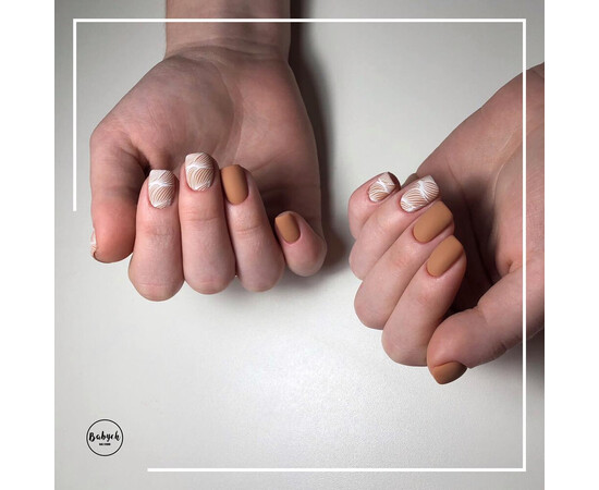 Зображення 5 Гель-лак Komilfo Deluxe Series D282 мигдаль, емаль, 8 мл, Об'єм (мл, г): 8, Колір: 282