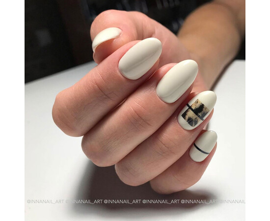 Зображення 3 Гель-лак Komilfo Deluxe Series D290 біло-сірий, емаль, 8 мл, Об'єм (мл, г): 8, Колір: 290