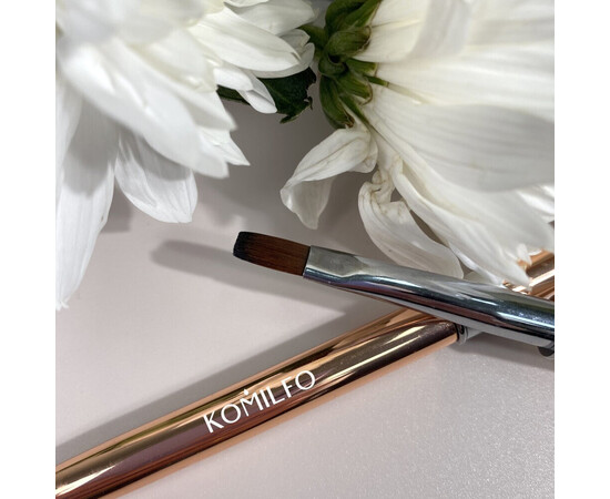 Изображение 3 Кисточка Komilfo Rose Gold Gel flat RG12 (Nylon), 12х6 мм
