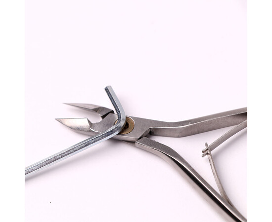 Изображение 5 Кусачки профессиональные с 2 пружинами в дихроическом чехле Komilfo Ultra M, 13 мм