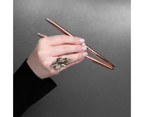 Изображение 3 Кисточка Komilfo Rose gold Gel oval 6 (Nylon)